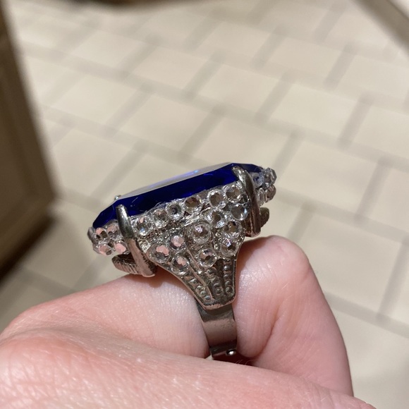 Crystal Necklace with Crystal Domed Ring with BONUS blue Ring - Picture 7 of 16